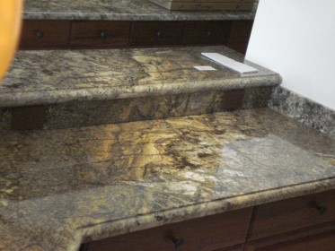 stone-trade-hawaii-countertop-seams-20