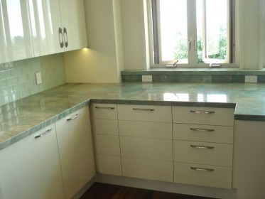 stone-trade-hawaii-kitchens-091