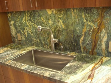 stone-trade-hawaii-kitchens-101