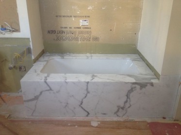 stone-trade-hawaii-showers-tubs-52