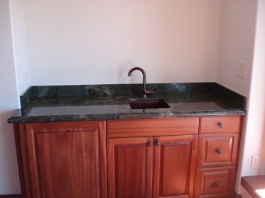 stone-trade-hawaii-vanities-03